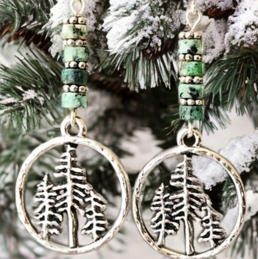 ANTHROPOLOGIE BEADED BOHO SILVER EARRINGS